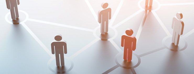 Männchen stehen an Knotenpunkten in einem Netz.