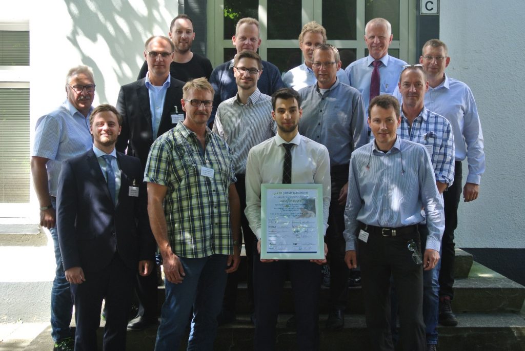 green-1024x685.jpg green-1024x685.jpg